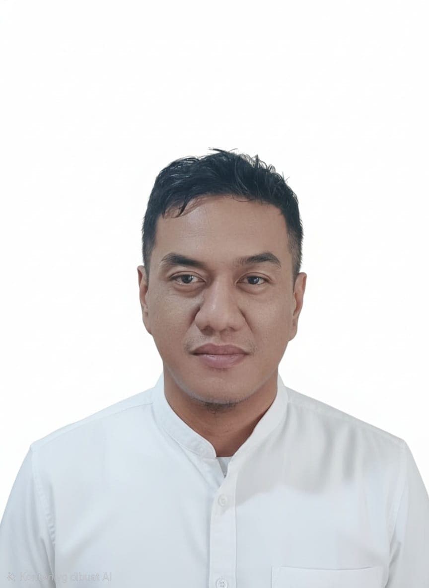Arie Budhi Marlianto - Komisaris