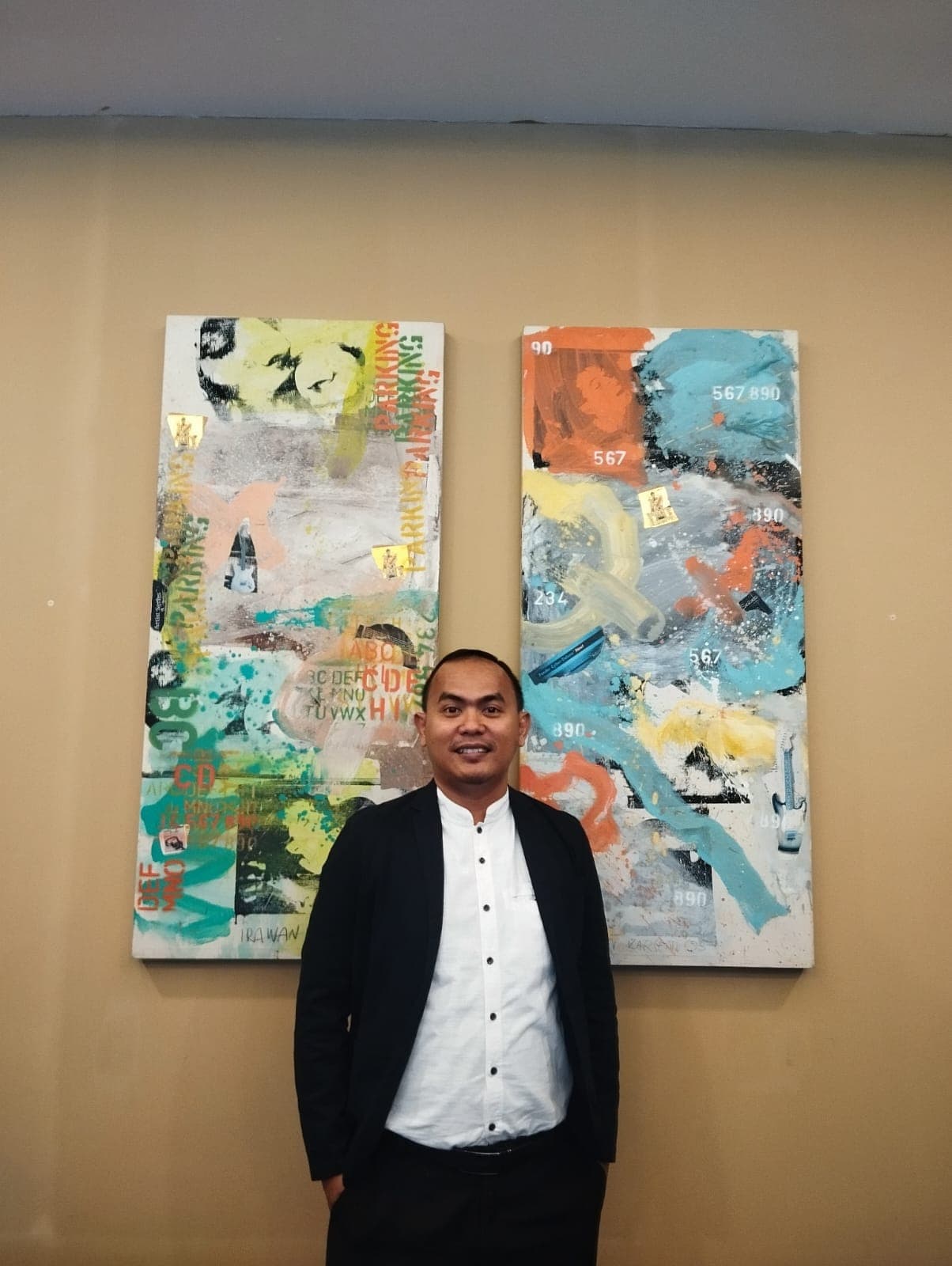 Prastomo Ari Winanto - Direktur
